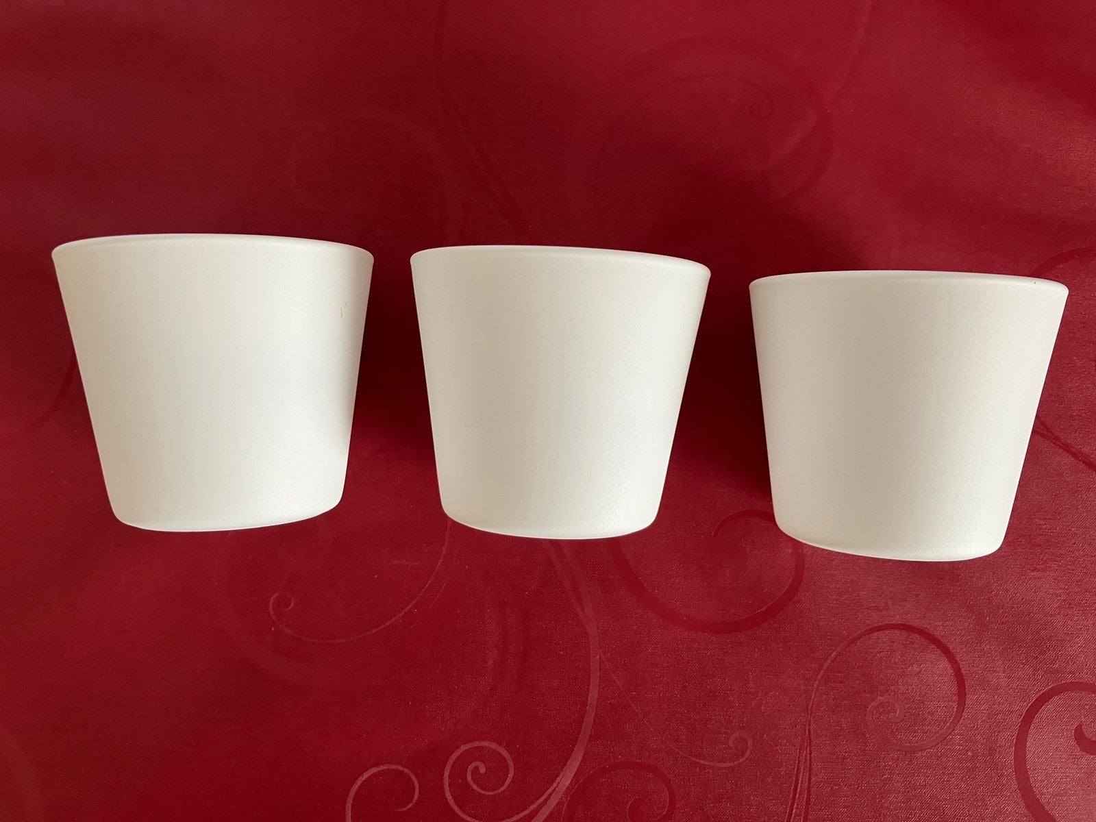 3 glazen theelichthouders Ikea wit 6cm hoog 7cm diameter, Neuf, Enlèvement ou Envoi, IKEA, Verre