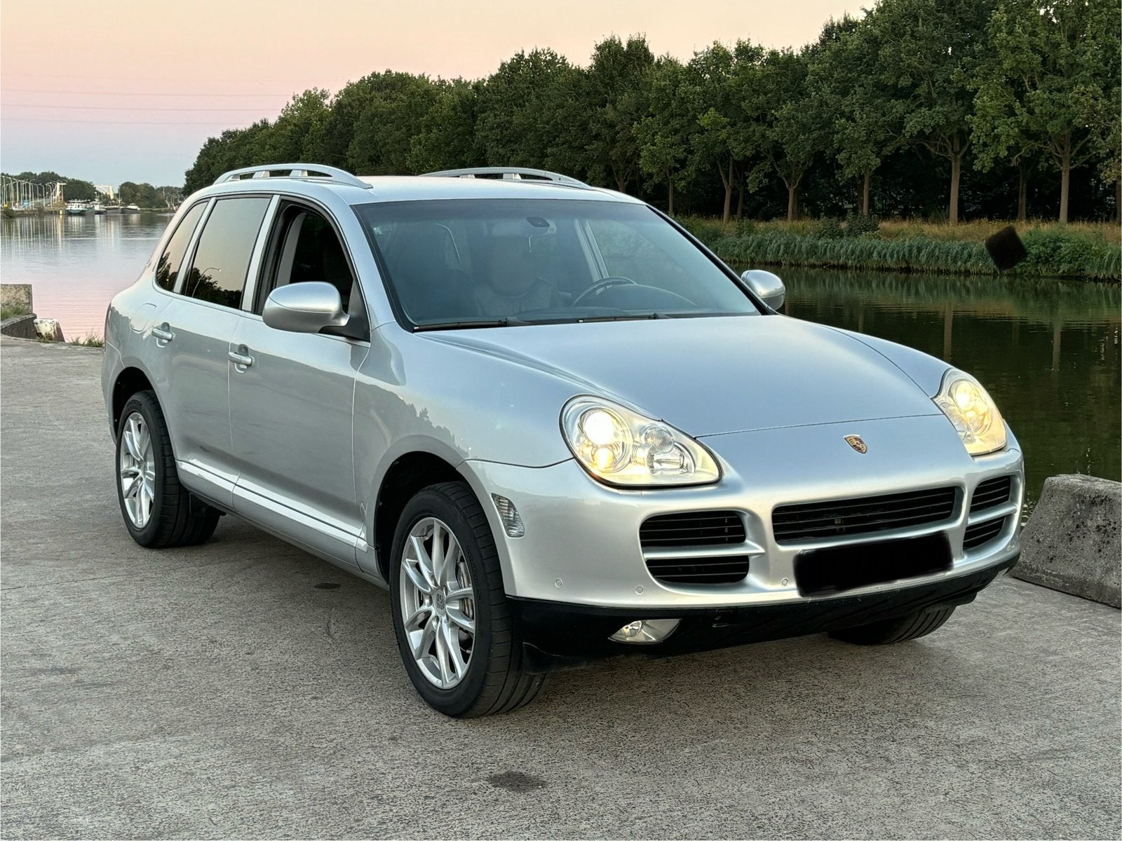 PORSCHE CAYENNE 3.2 LICHTE VRACHT 4 ZIT 1ST EIG GEKEURD, Autos, Cuir, Achat, Entretenue par le concessionnaire, Noir
