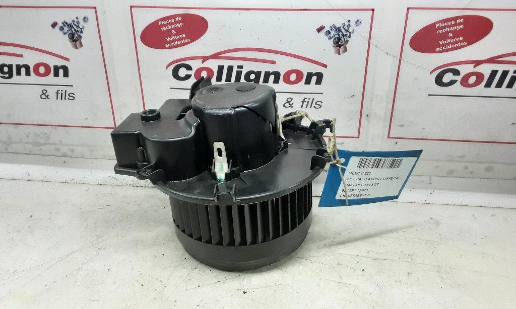 RADIATEUR MOTEUR C Sportcoupé (C203) (9400784), Mercedes-Benz, Mevr. I. Hauben, Utilisé, Rue de l'Espoir 34 34
4030  GRIVEGNÉE, BE