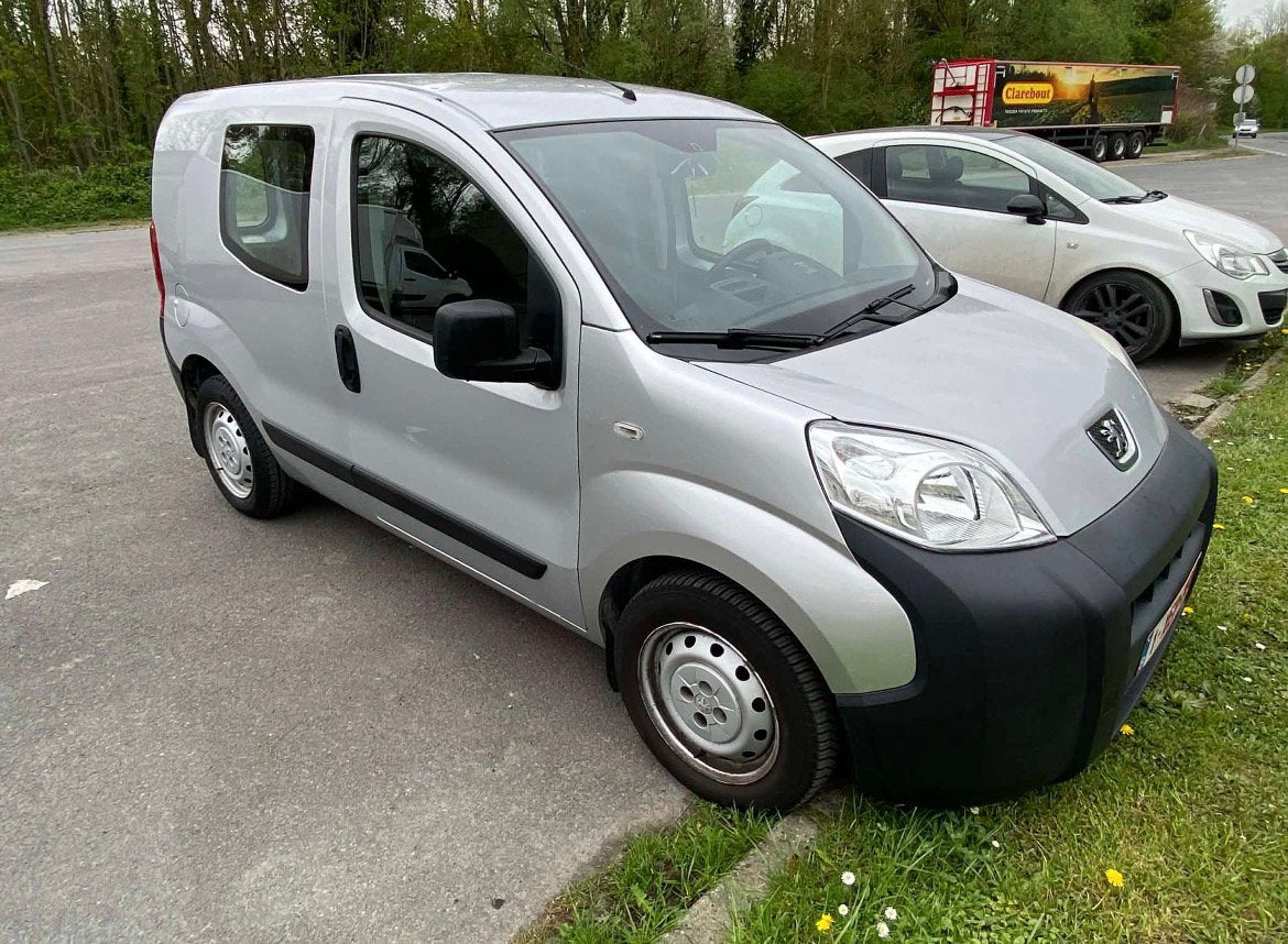 Peugeot Bipper 1.4 essence, Achat, 2 places, Boîte manuelle, USB
