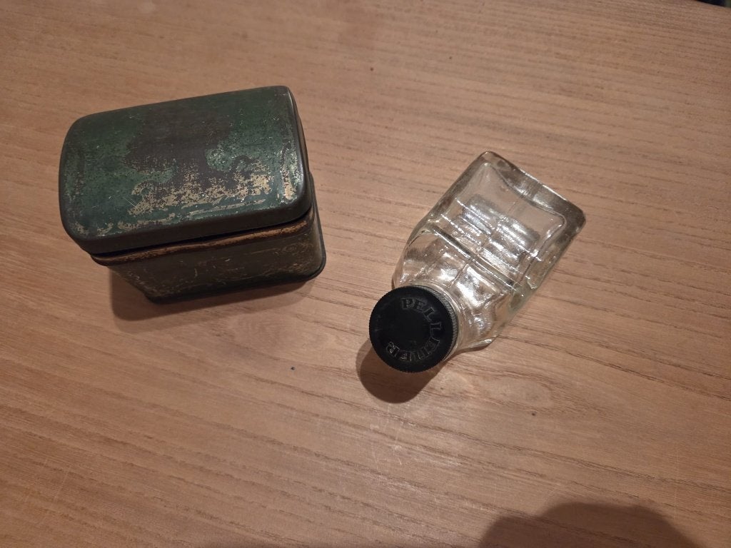 Vintage Schrijfset – Inktpot Pellfitter + Kroontjespennen, Verzamelen, Ophalen of Verzenden, Overige typen