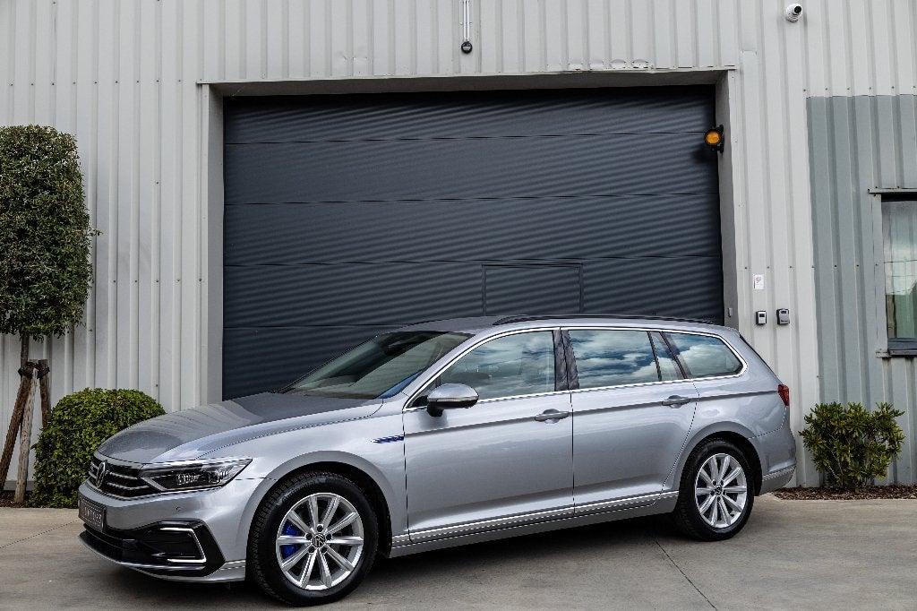 Volkswagen Passat Variant GTE 1.4 | DSG | NAVI | LED |1e Eig, Auto's, Volkswagen, Break, 5 deurs, Hybride Elektrisch/Benzine, Zilver of Grijs