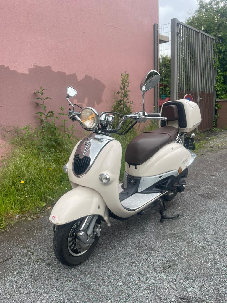Neco 125cc borsalino 2014 3200 kilomètre, Ophalen, Zo goed als nieuw
