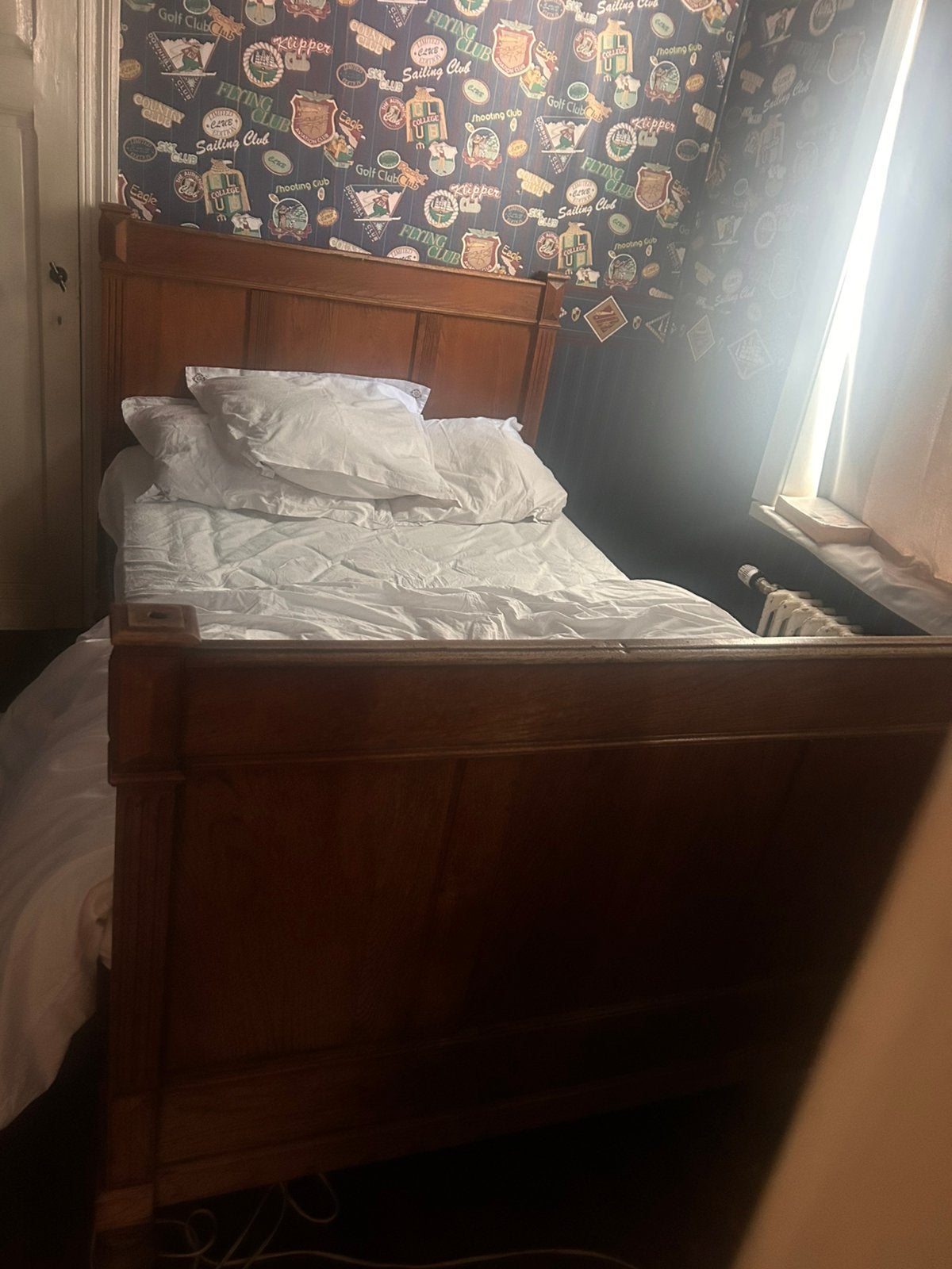 Antiek bed, Ophalen