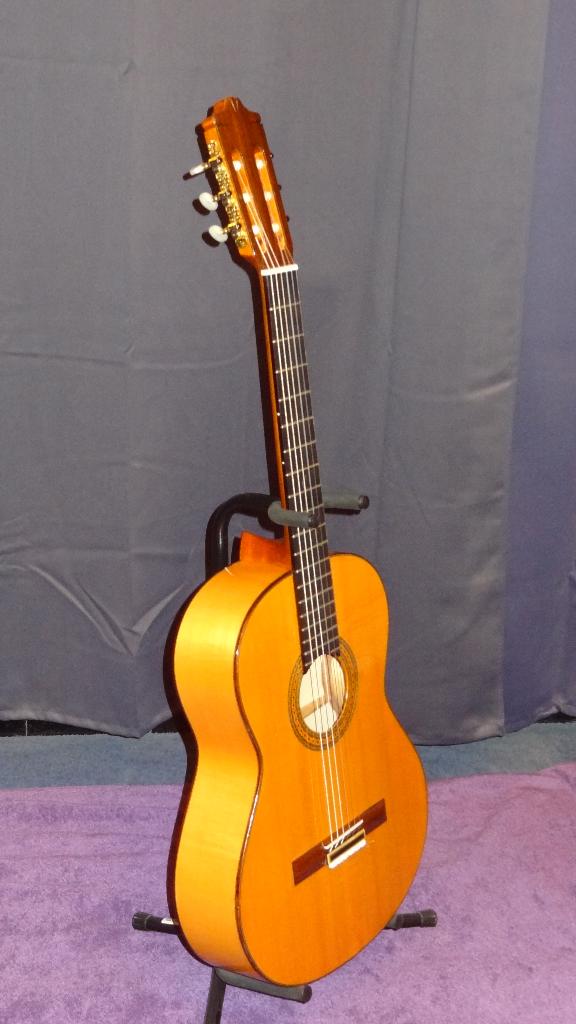 Klassieke akoestische gitaar ALHAMBRA 7Fs, Muziek en Instrumenten, Snaarinstrumenten | Gitaren | Akoestisch, Ophalen, Zo goed als nieuw