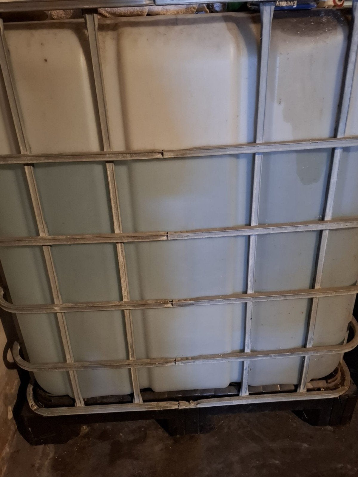 ibc tank met nog +-750 liter adblue in, Enlèvement, Utilisé, Systèmes à carburant