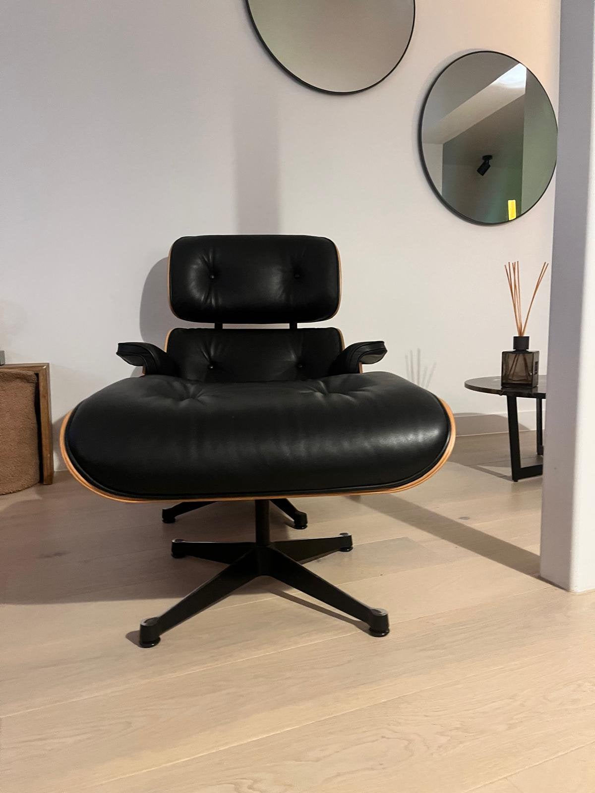 Eames Lounge Chair met Ottoman Vitra, Maison & Meubles, Enlèvement, Comme neuf, Une personne