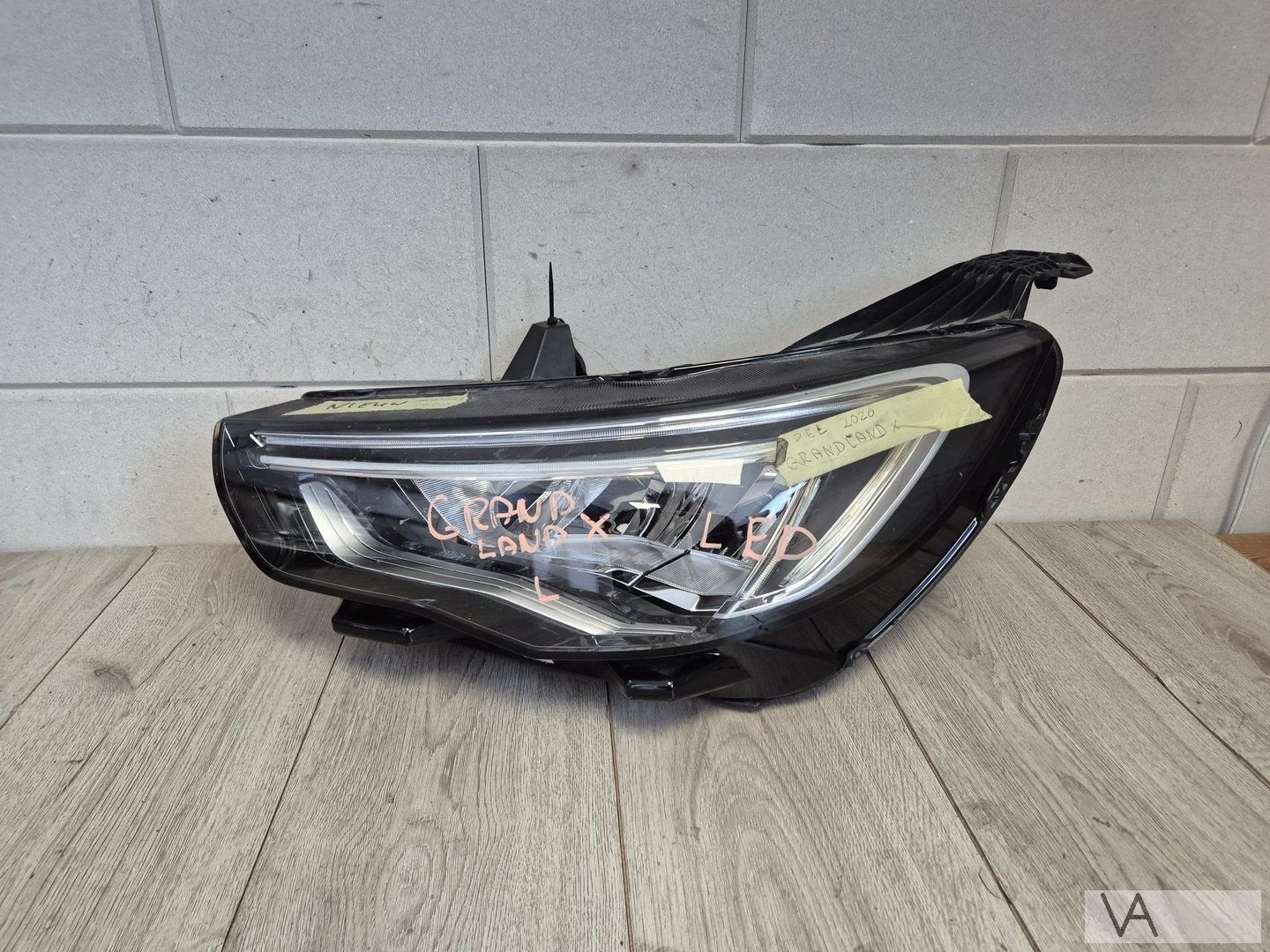 Opel Grandland X koplamp links 2017 - 2023 LED yp00162880, Gebruikt, -, -, Opel