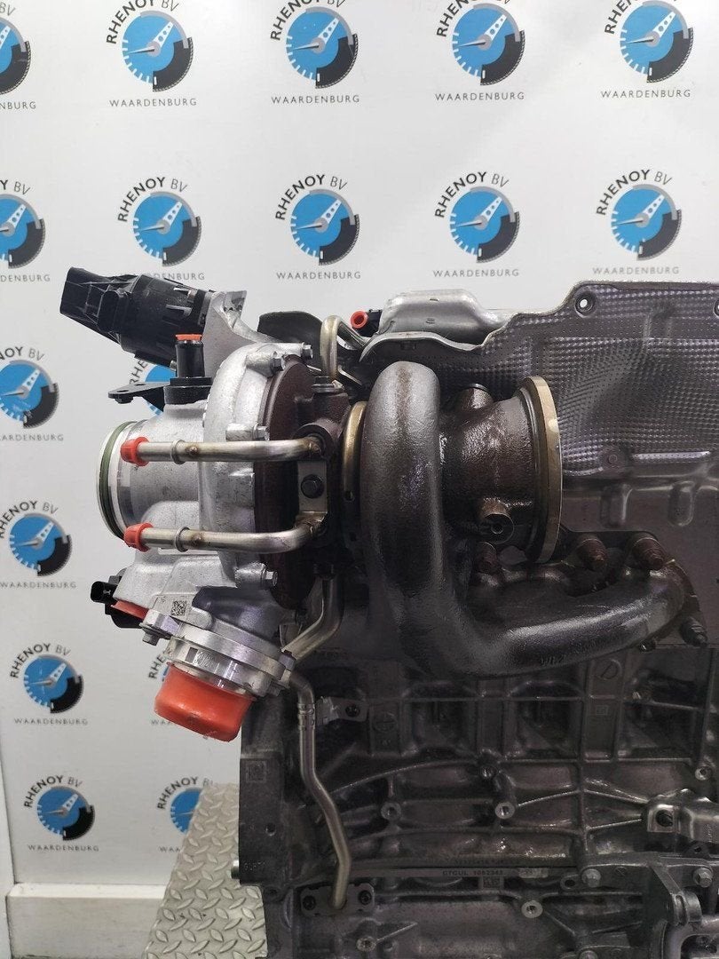 VOLVO V90 TURBO 32249350 2022, Ophalen of Verzenden, Gebruikt, Stiba lid