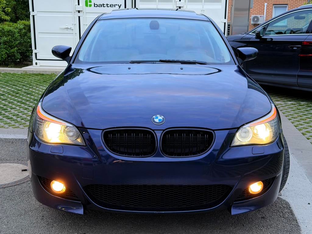 BMW 530i 2008, Auto's, BMW, Particulier, Open dak, Automaat, Grijs, Leder, Ophalen