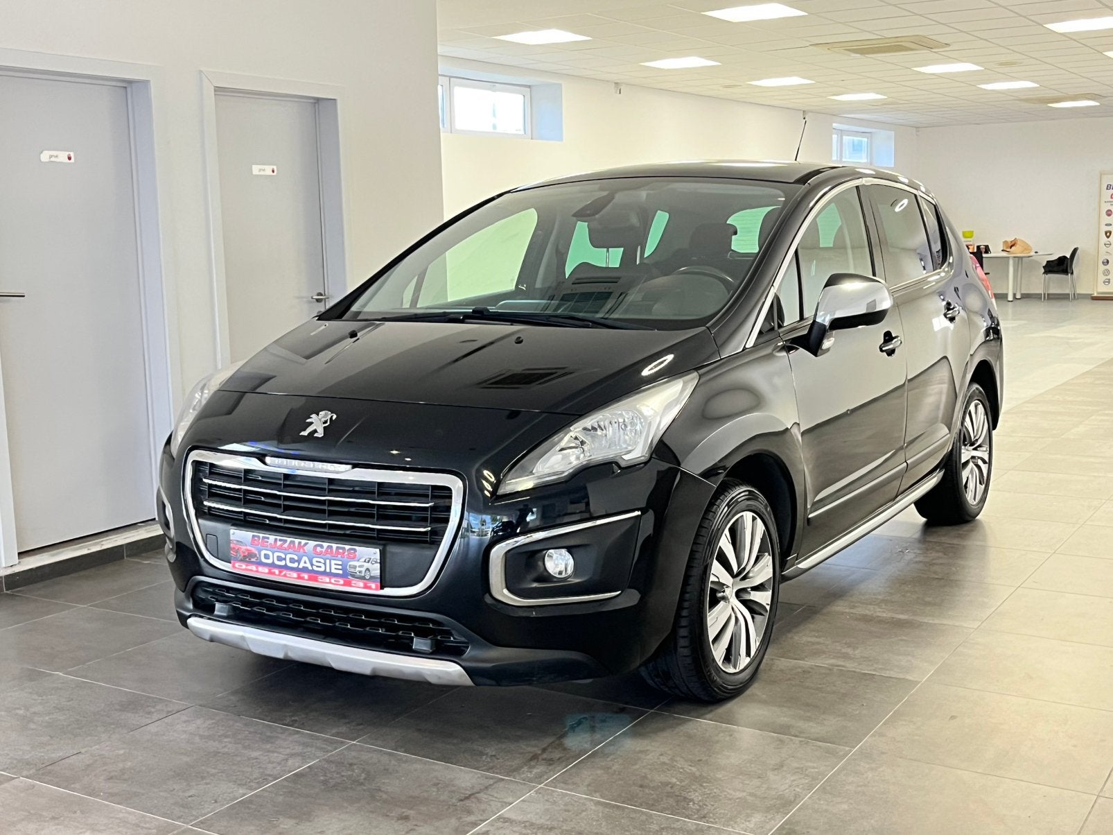 Peugeot 3008 1.2 Benzine – 03/2016 – Euro6b – 96kW / 130PK, Auto's, Bluetooth, Dealer onderhouden, Zwart, 115 g/km