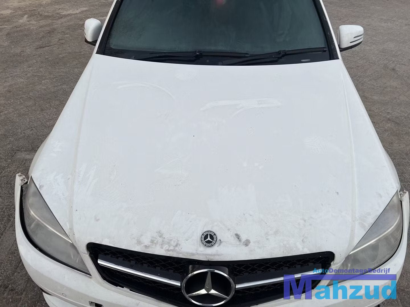 MERCEDES C KLASSE W204 WIT 650 motorkap 2007-2011, Gebruikt, Mercedes-Benz AG, Mercedes-Benz, Mercedesstrasse 120
70372  Stuttgart, DE