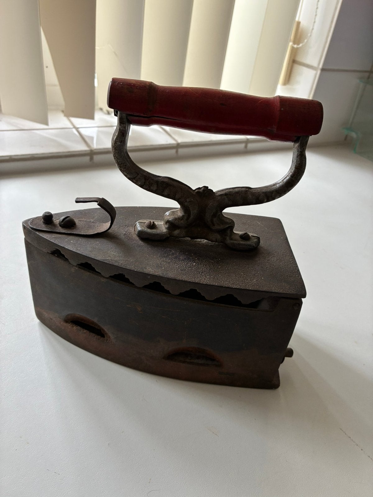 Antiek strijkijzer, Antiquités & Art, Antiquités | Outils & Instruments, Enlèvement