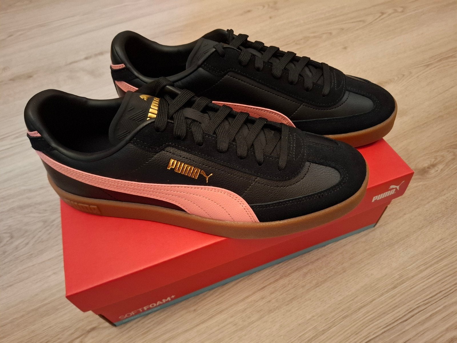 Roze Puma sneakers/ Maat: 45/ Nieuw artikel/ Waarde: €65, Ophalen, Nieuw, Sneakers, PUMA