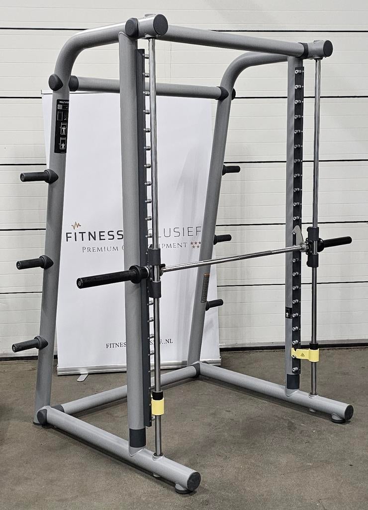 Technogym Multipower Smith Machine – DEMOMODEL, Sport en Fitness, Fitnessmaterialen, Zo goed als nieuw, Overige typen, Armen, Benen