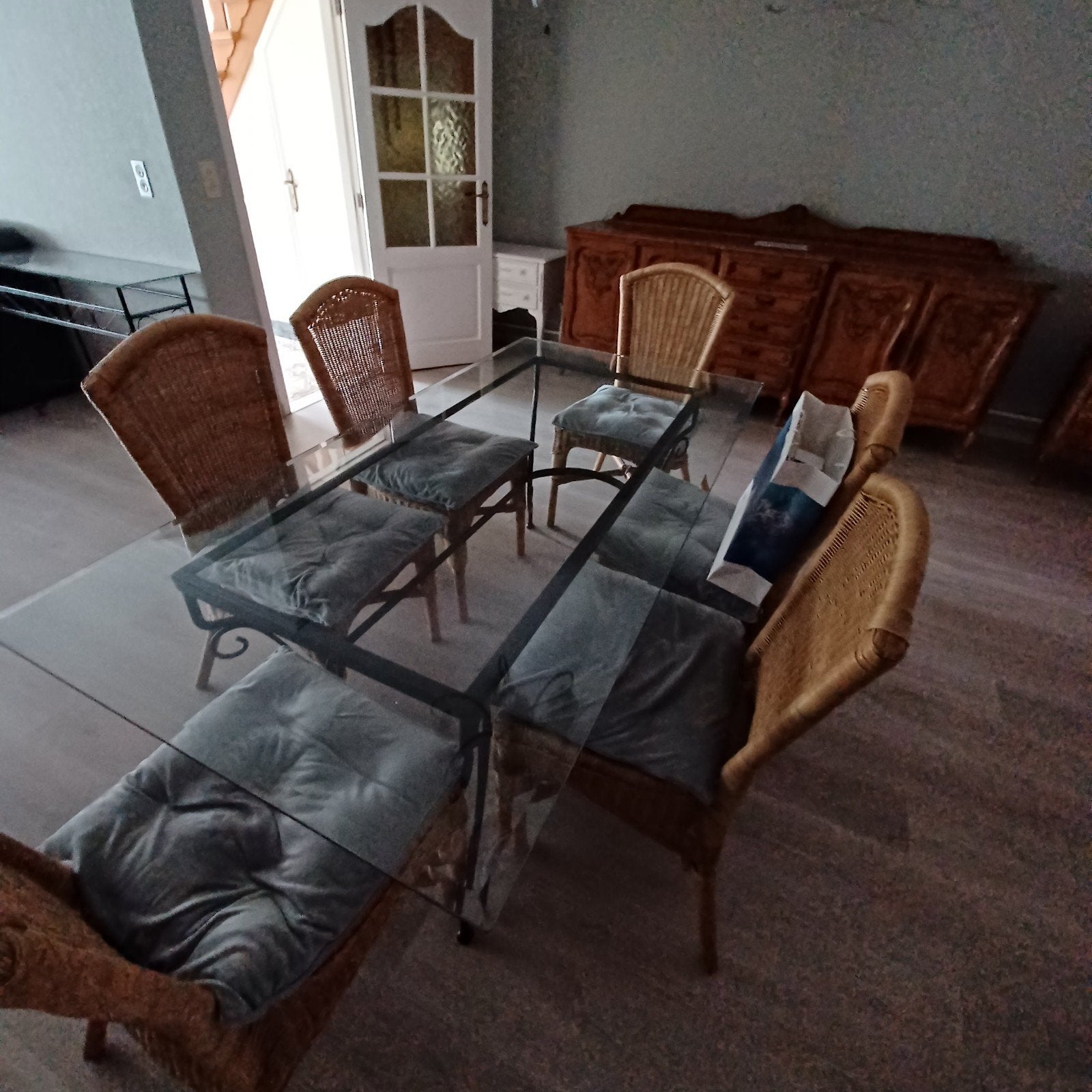 glazen tafel en 6 stoelen, Huis en Inrichting, Tafels | Eettafels, Ophalen, Gebruikt