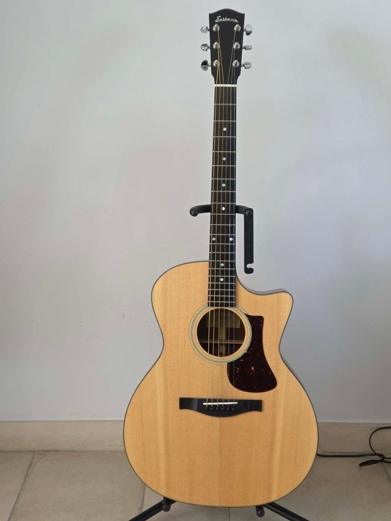 EASTMAN AC122-1CE - État Neuf, Enlèvement, Comme neuf, Guitare Western ou Guitare Folk, Avec valise