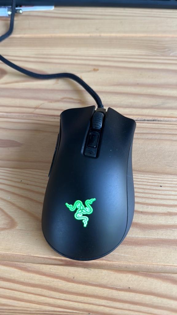 Game muis, Razer DeathAdder V2 Mini, Computers en Software, Muizen, Ophalen, Muis, Gaming muis, Zo goed als nieuw