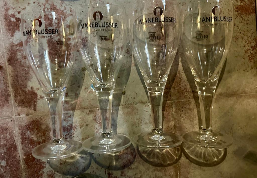 Maneblusser bierglas. 4 stuks, Verzamelen, Ophalen, Zo goed als nieuw, Bierglas