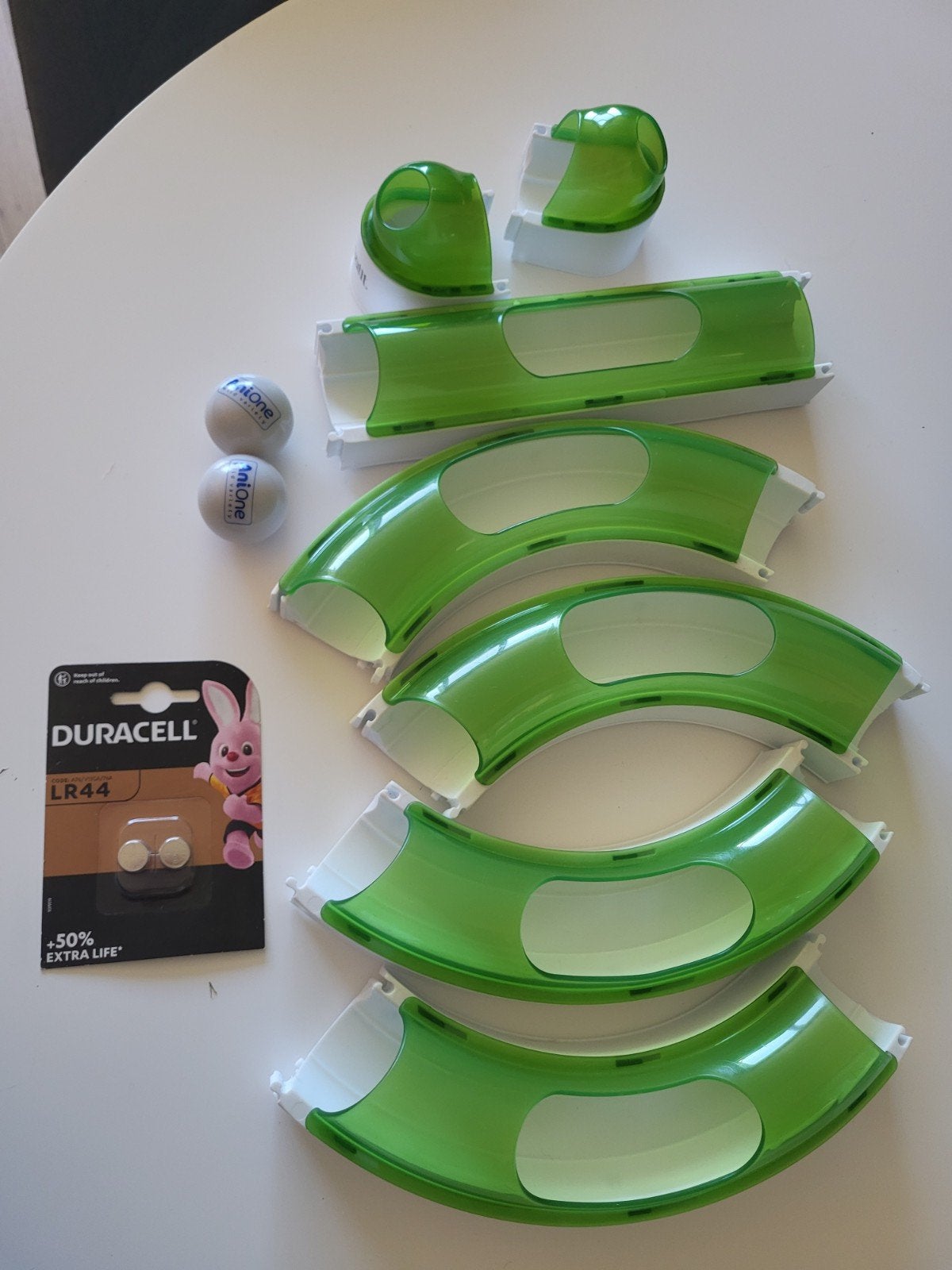 Interactieve ballenbaan voor katten met lichtgevende ballen, Ophalen