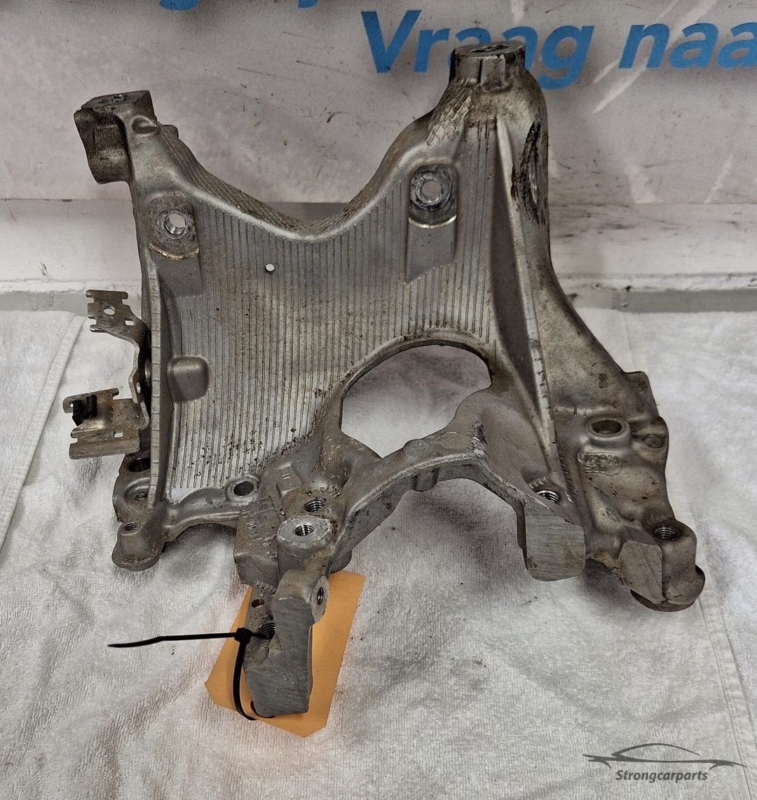8W0399296E Motorsteun Subframe Console rechts Audi A5 F5 A4, -, Audi, Utilisé, -