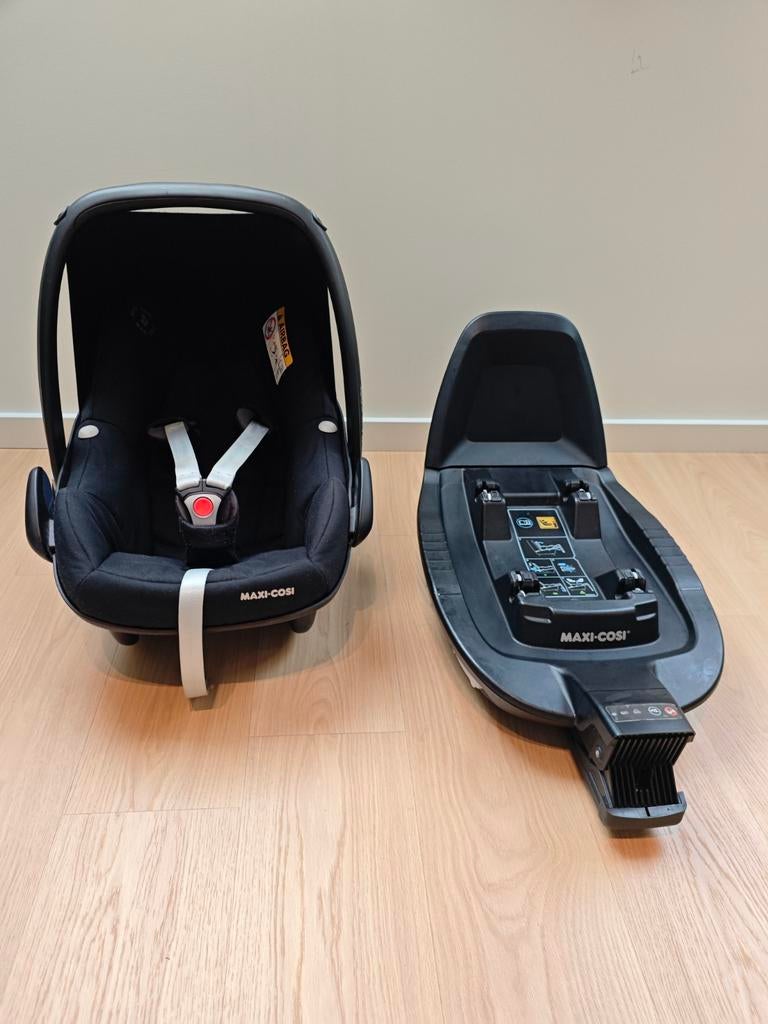 FamilyFix3 (onderstel) + maxi cosi (ongevalvrij) + hoes, Kinderen en Baby's, Ophalen, Zo goed als nieuw, Maxi-Cosi, Isofix