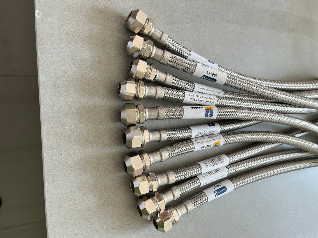 Inox flexibel 30cm 3/8F-10mm (17st), Doe-het-zelf en Bouw, Buizen en Afvoer, Ophalen of Verzenden, Nieuw, Inox