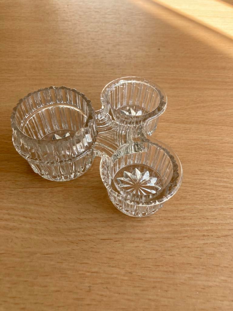 Set à sel et poivre vintage en verre avec pot à moutardeVSL, Antiquités & Art, Antiquités | Ustensiles de cuisine, Enlèvement ou Envoi