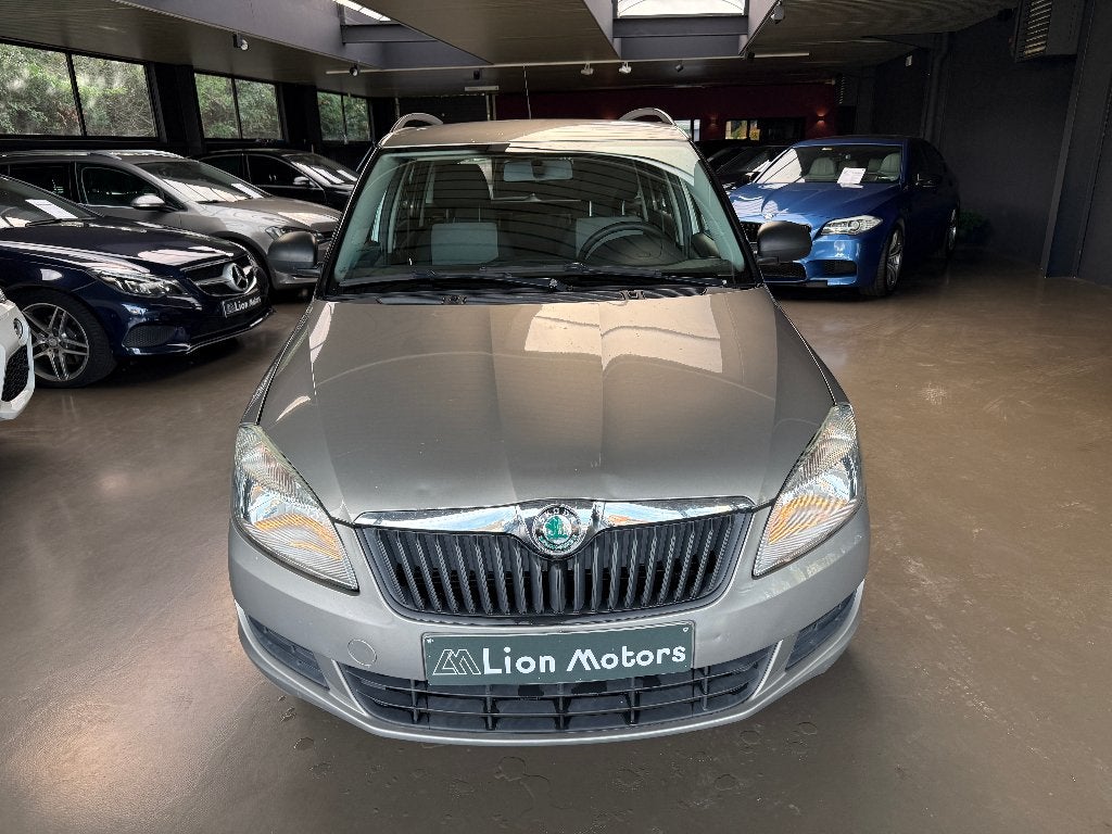 2011 SKODA FABIA TDI, Autos, Achat, Entreprise, Boîte manuelle, 1209 kg