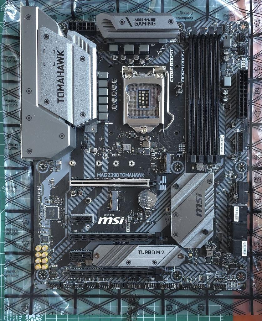 MSI MAG Z390, LGA 1151, DDR4, Enlèvement, Utilisé