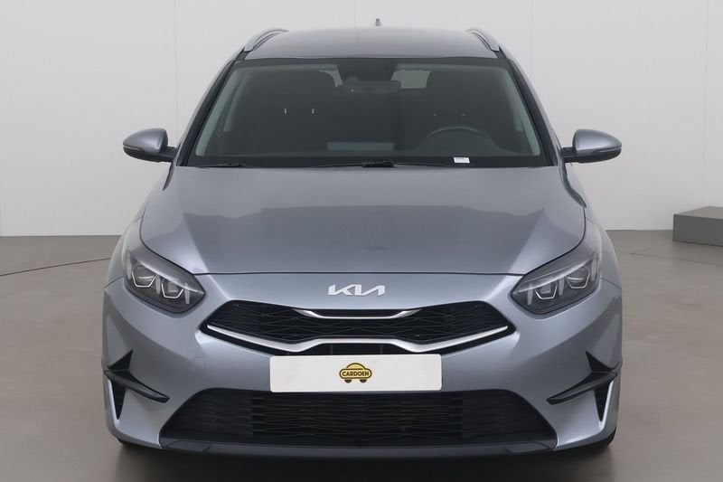 KIA Ceed SW 1.5 t-gdi more isg 160, Autos, Kia, Argent ou Gris, Achat, Euro 6, Entreprise
