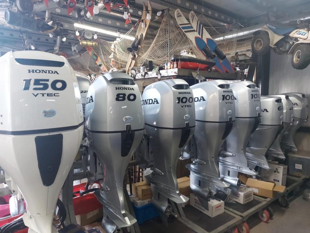 Zoekt U een nieuwe of gebruikte buitenboordmotor?, Watersport en Boten, Ophalen, Zo goed als nieuw