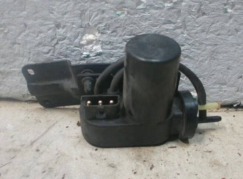 CRUISE CONTROL vacuumpomp Volvo V40 (VW) (412773), Gebruikt, Info@volvocars.com, Ophalen of Verzenden, Volvo