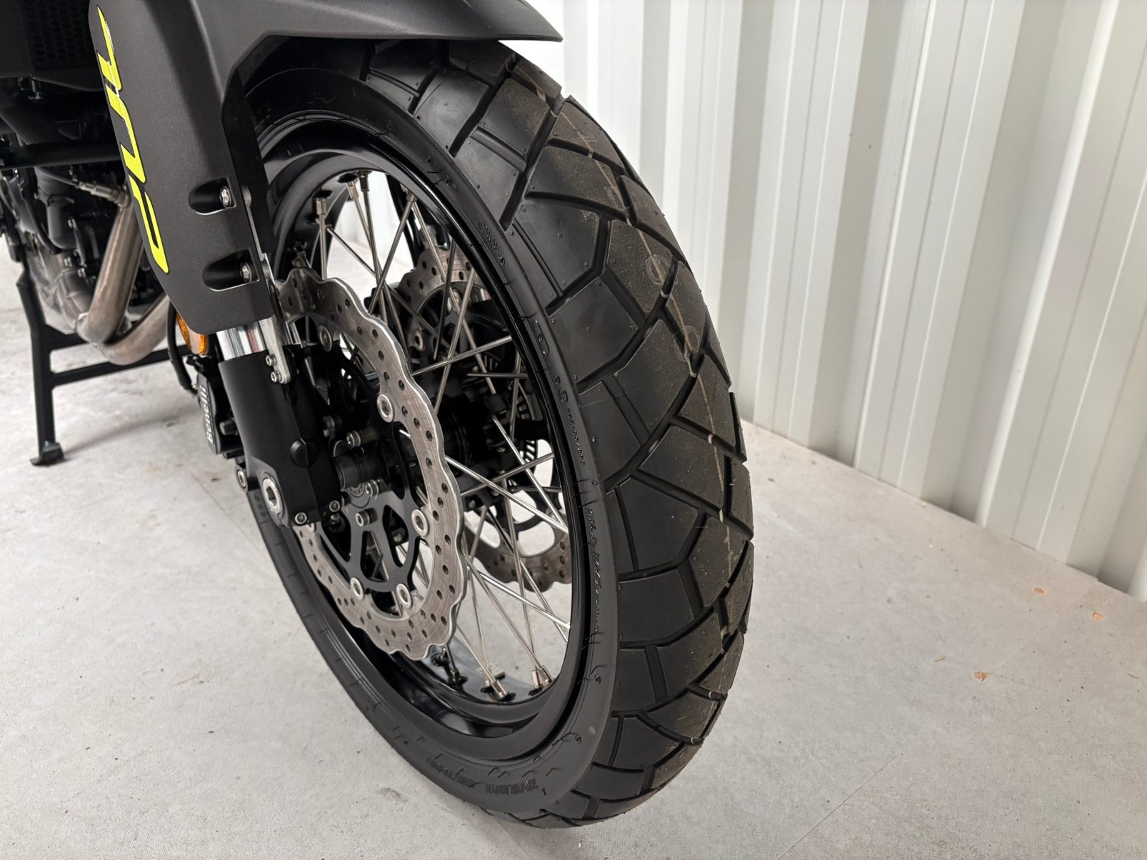 BENELLI TRK 702 X NIEUWSTAAT *** garantie ***, Motoren, Bedrijf, Enduro