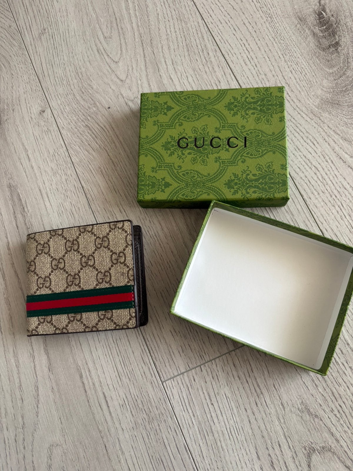 Portefeuille Gucci, Autres marques, Comme neuf, Brun, Enlèvement