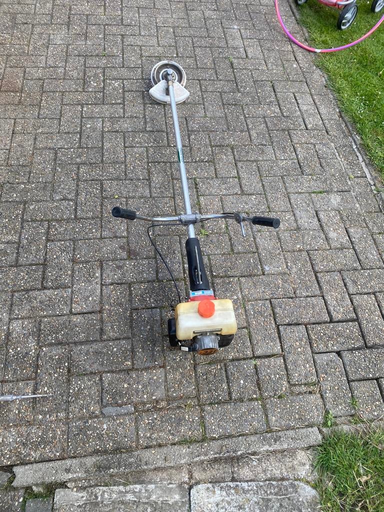 Bosmaaier start niet, Tuin en Terras, Ophalen, Zo goed als nieuw