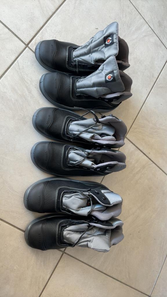 Werkschoenen, Ophalen of Verzenden, Zo goed als nieuw