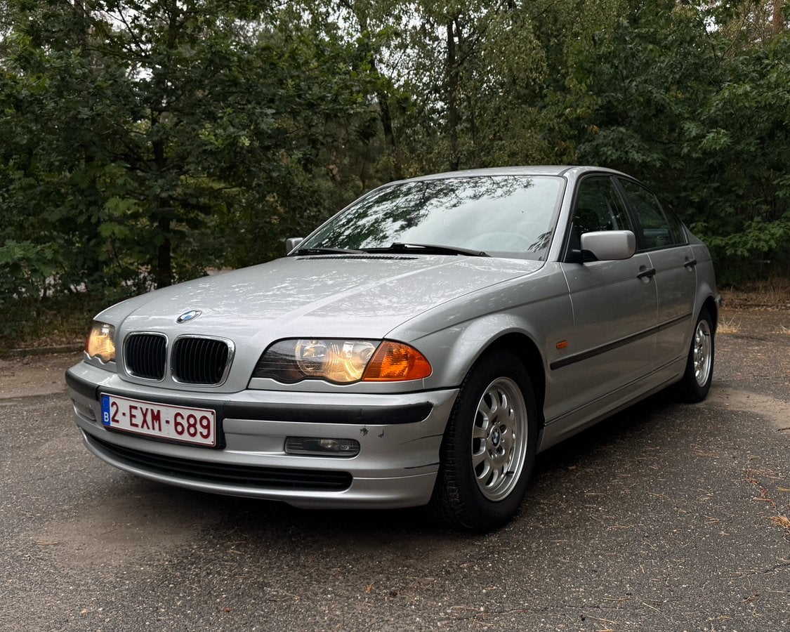 BMW E46 “00 gekeurd voor verkoop, Auto's, BMW, Zwart, Handgeschakeld, Particulier, 1898 cc
