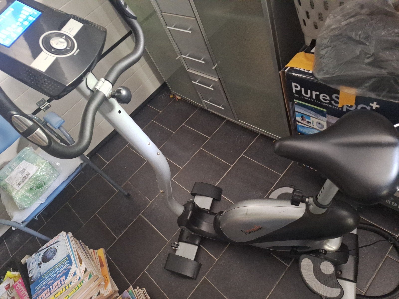 Vélo d'appartement., Sports & Fitness, Enlèvement, Comme neuf, Jambes, Autres types