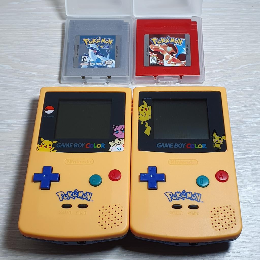 Gameboy Color Pikachu + Pokemon game, Ophalen of Verzenden, Zo goed als nieuw, Game Boy Color