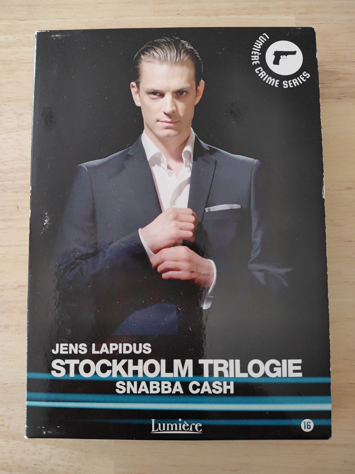 DVD box : Stockholm Trilogie - Snabba Cash - Lumière !, CD & DVD, DVD | TV & Séries télévisées, À partir de 16 ans, Crime, Comprend un livret