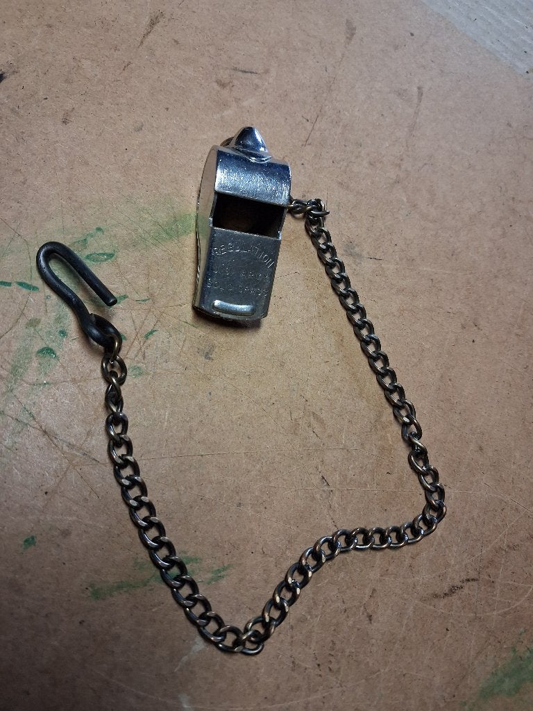 MP ww2 whistle regulation us army solid brass, Ophalen of Verzenden