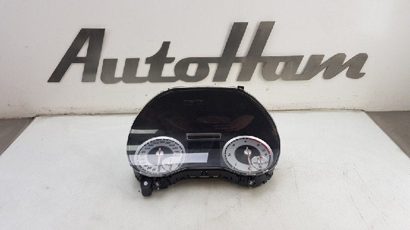 COCKPIT Mercedes-Benz A (W176) (|A1769008500|0263700064|), Robert Bosch AG, Gebruikt, Mercedes-Benz, Robert-Bosch-Allee 1
74232  Abstatt, DE
