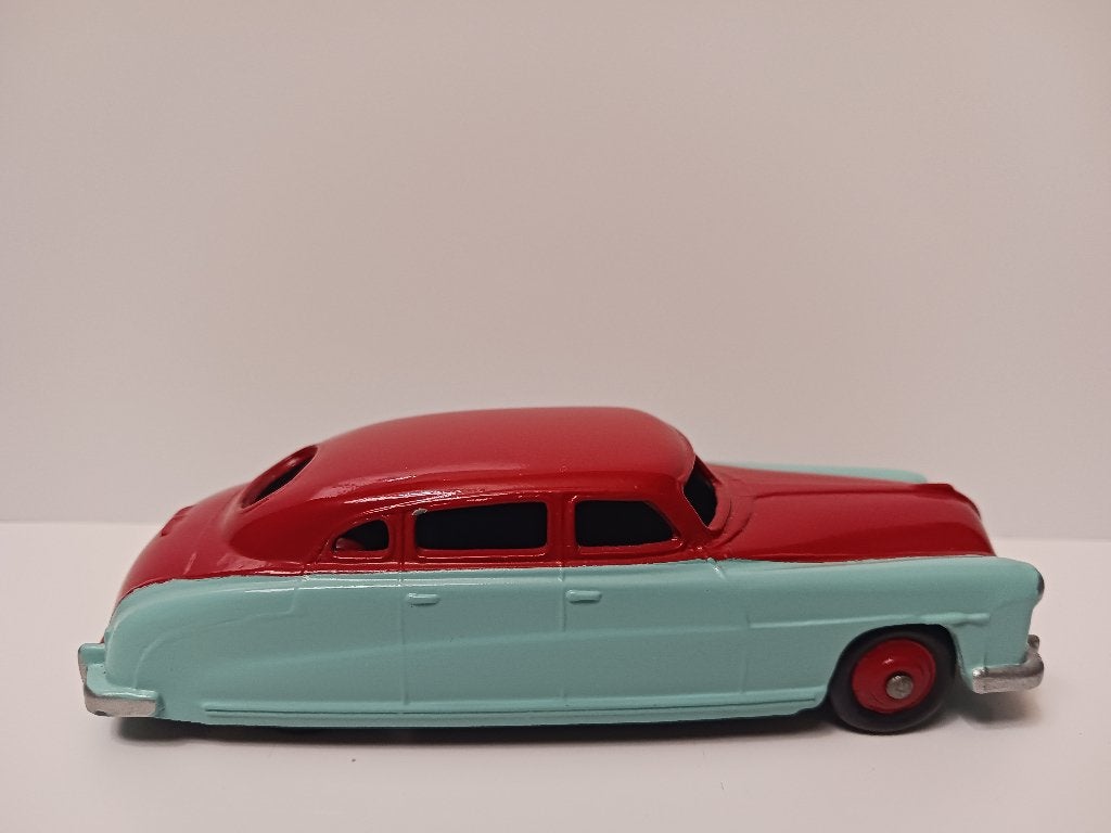 Dinky Toys  Hudson Commodore Sedan, Hobby en Vrije tijd, Modelauto's | 1:43, Ophalen of Verzenden, Dinky Toys