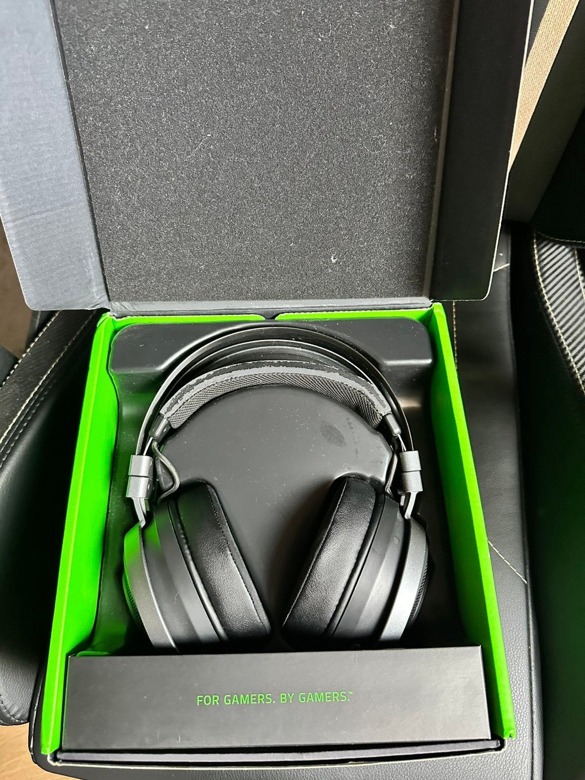 Casque Razer Nari Ultimate, Ophalen of Verzenden, Zo goed als nieuw, Draadloos