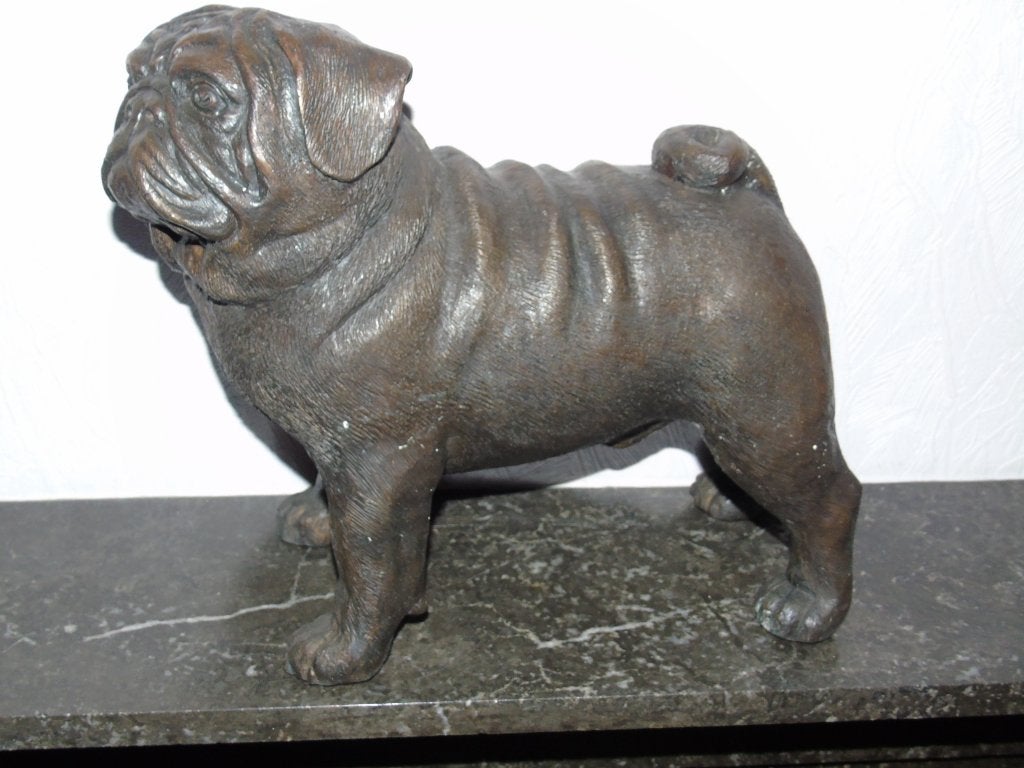 chien en bronze taille naturel ! le carlin , soldé !, Jardin & Terrasse, Enlèvement ou Envoi, Neuf, Autres matériaux, Animal