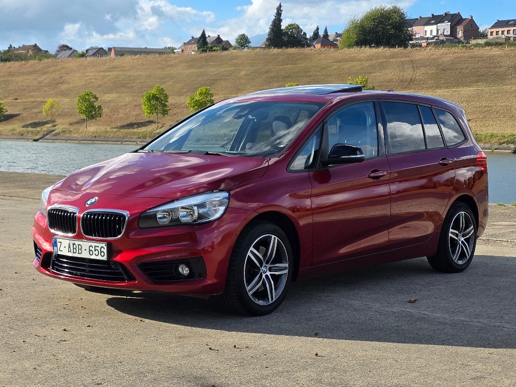 BMW /218d Gran Tourer Sport Line 7Places, Rouge, 7 places, Boîte manuelle, Noir