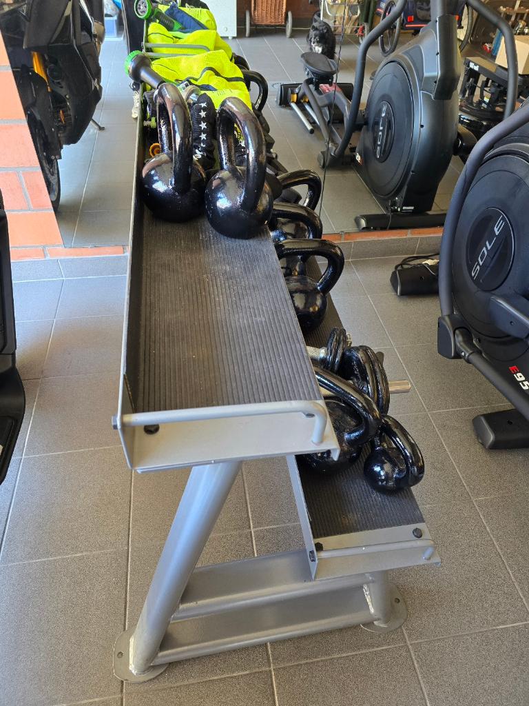 Kettlebell rack, Ophalen, Gebruikt, Benen, Kettlebell