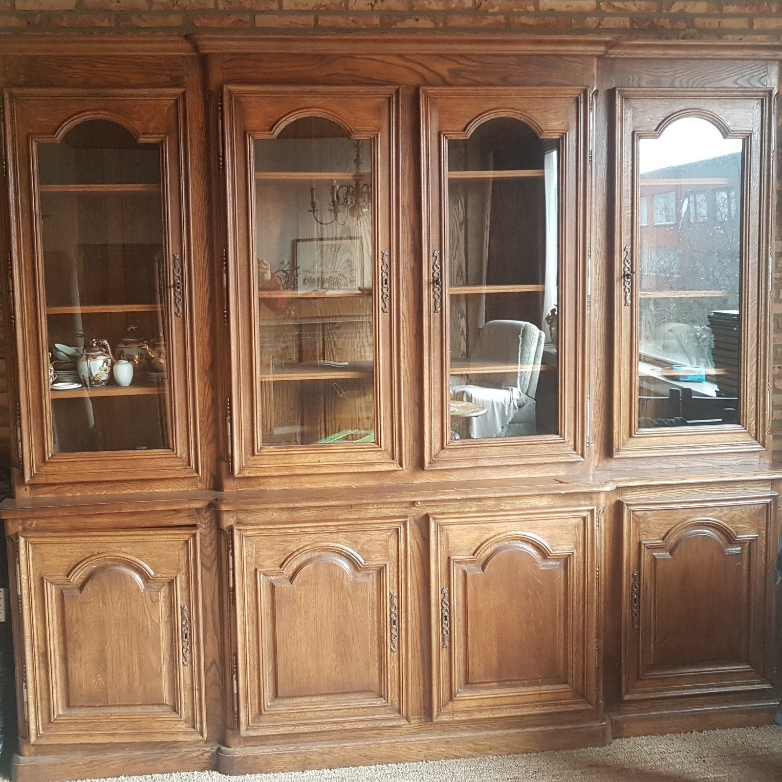 Massief houten buffetkast, Antiek en Kunst, Ophalen