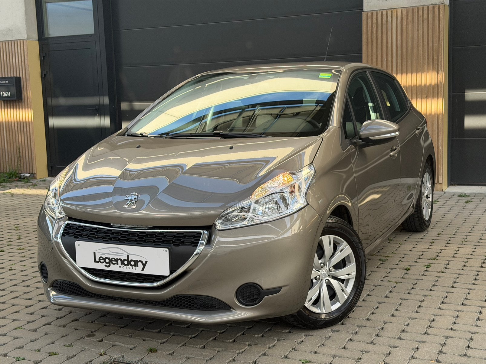 PEUGOET 208 1.2 ALLURE / 22.000 KM!!!! / AIRCO / GARANTIE, Autos, Achat, Euro 6, Entreprise, Garantie prolongée